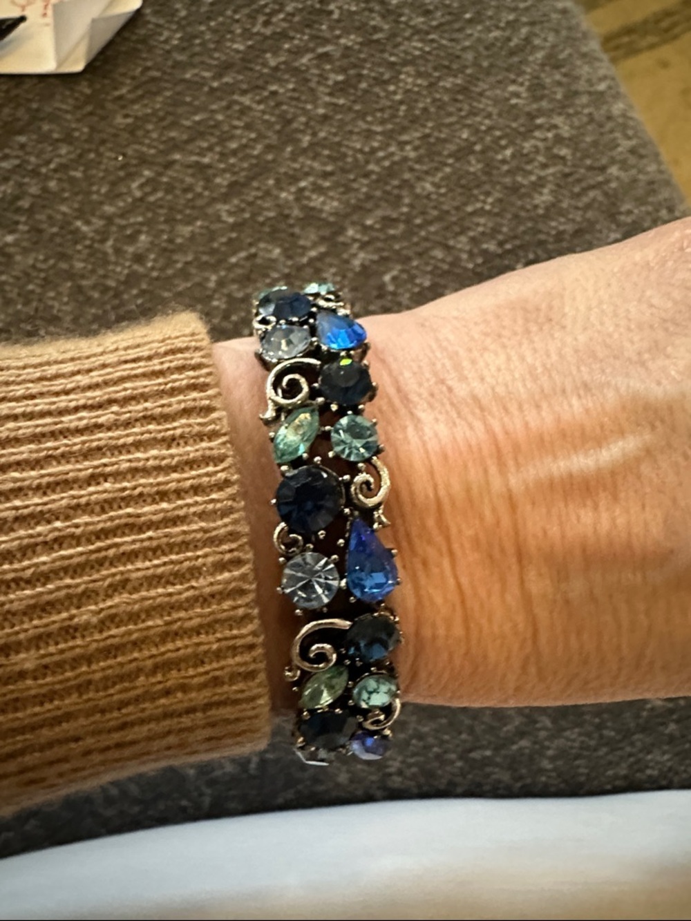 Vintage Lisner blue rhinestone cuff bracelet.